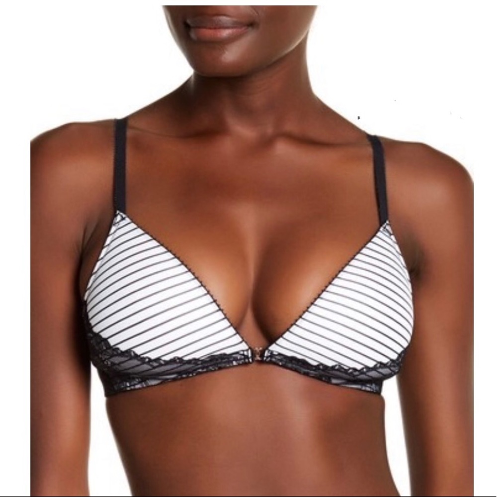 Skarlett Blue Soiree Multi-Way/Wireless TShirt Bra
